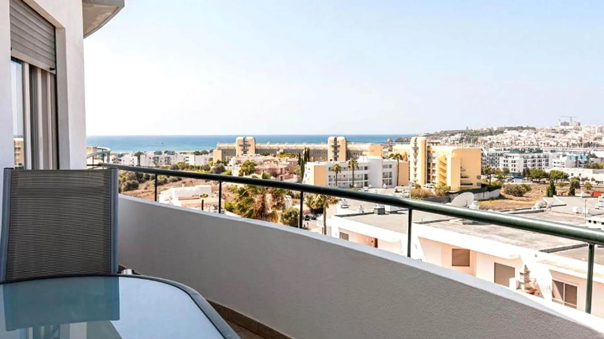 Modern Apartment In Lagos With Sea Views