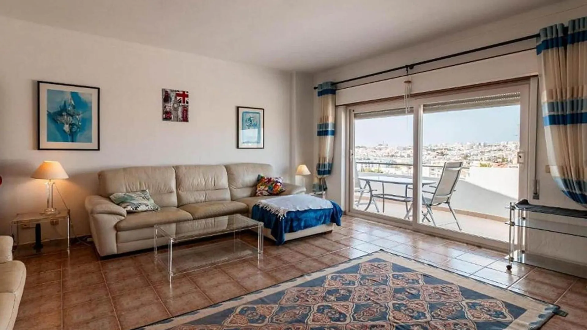 Modern Apartment In Lagos With Sea Views